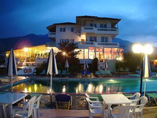 Great Alexander Hotel لِتوخورو المظهر الخارجي الصورة